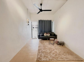 Home10perwira#6pax#netflix#simpangampat#neariconicpoint
